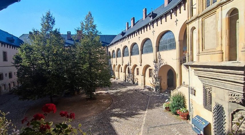 Italian Court, Czech Republic (Czechia)